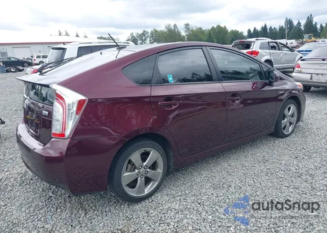 2013 Toyota Prius Persona z USA, uszkodzony, nr VIN JTDKN3DU9D5585873